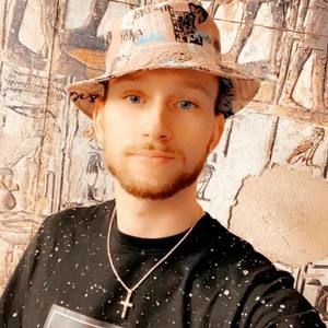 Meet your Posher, Gavin